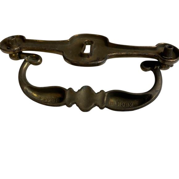 1970s Set of 4 Drawer Pulls 4.25" with 5" Plate Keeler Brass - Picture 8 of 12